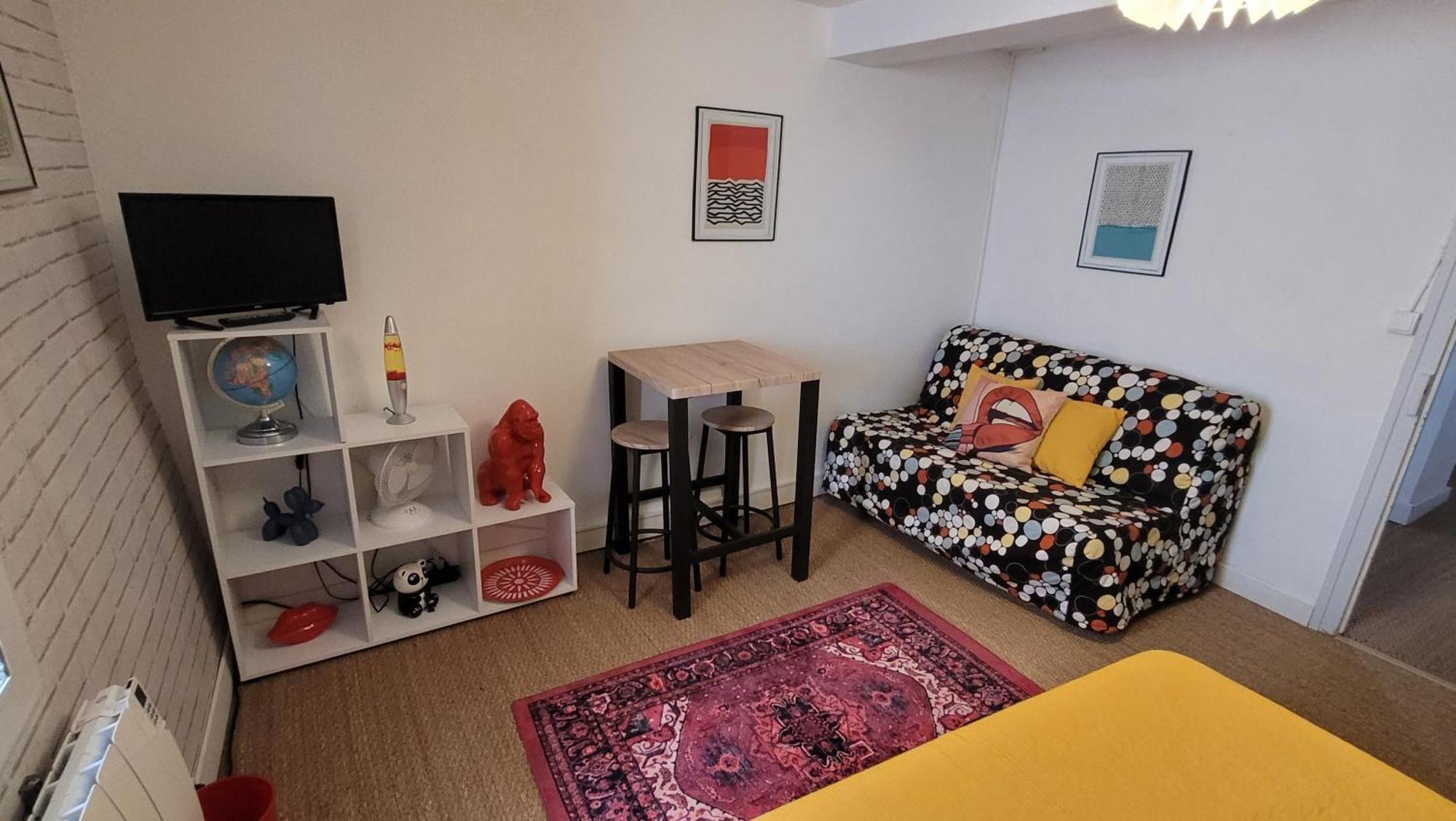 B&B Chambres "Chez Meme Germaine" Caramany 外观 照片